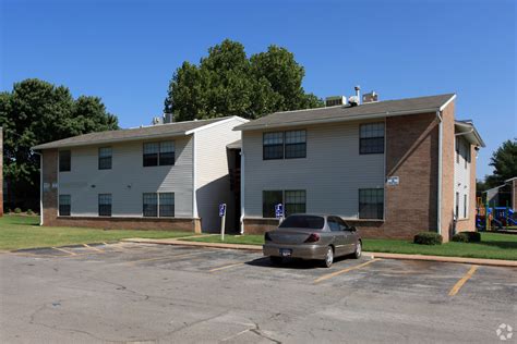 In addition, there is 1 apartment for <strong>rent</strong> in <strong>Chickasha</strong>, OK 73018 with a <strong>rental</strong> rate of $719. . Craigslist chickasha rentals